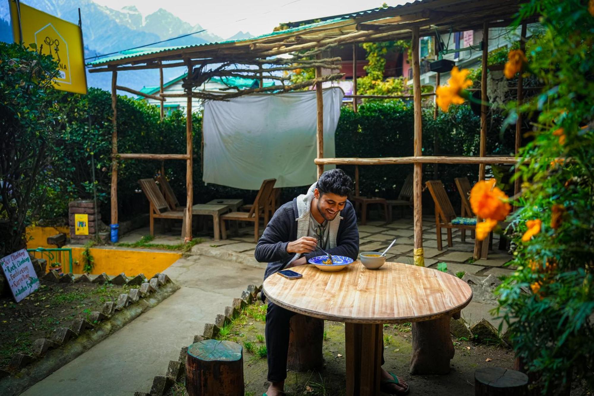 Yaarana Stay & Cafe, Vashisht, Manali Exteriér fotografie