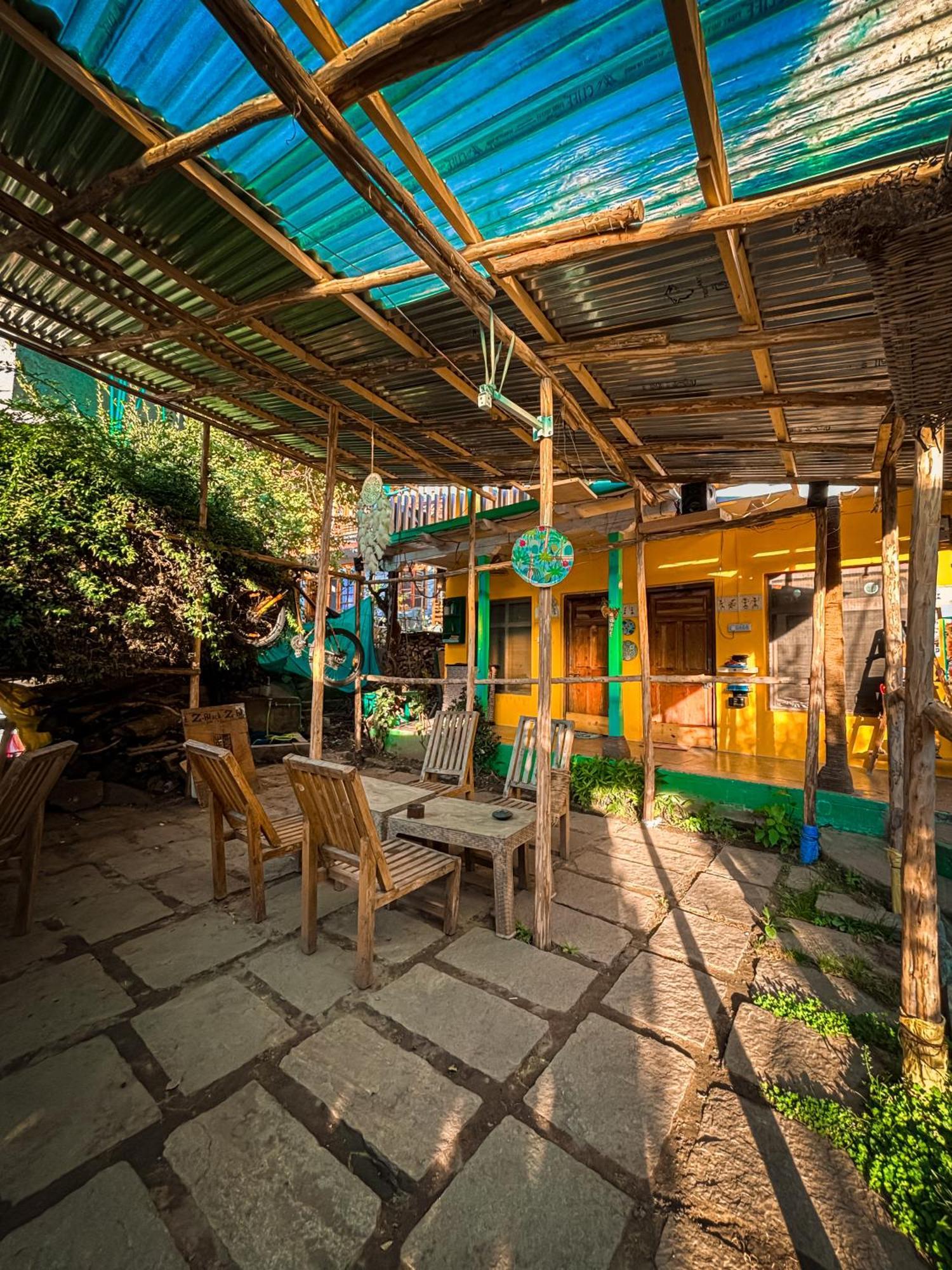 Yaarana Stay & Cafe, Vashisht, Manali Exteriér fotografie